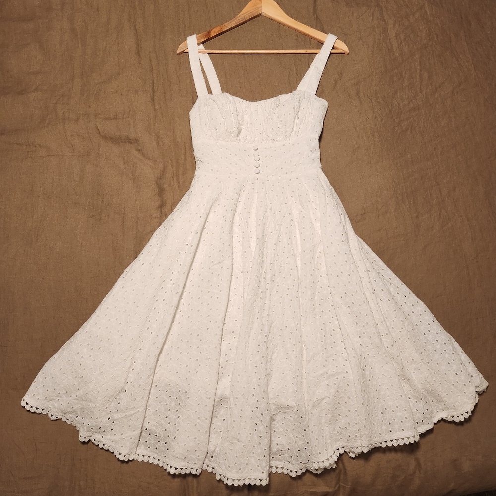 White cotton eyelet dress, Medium (6)